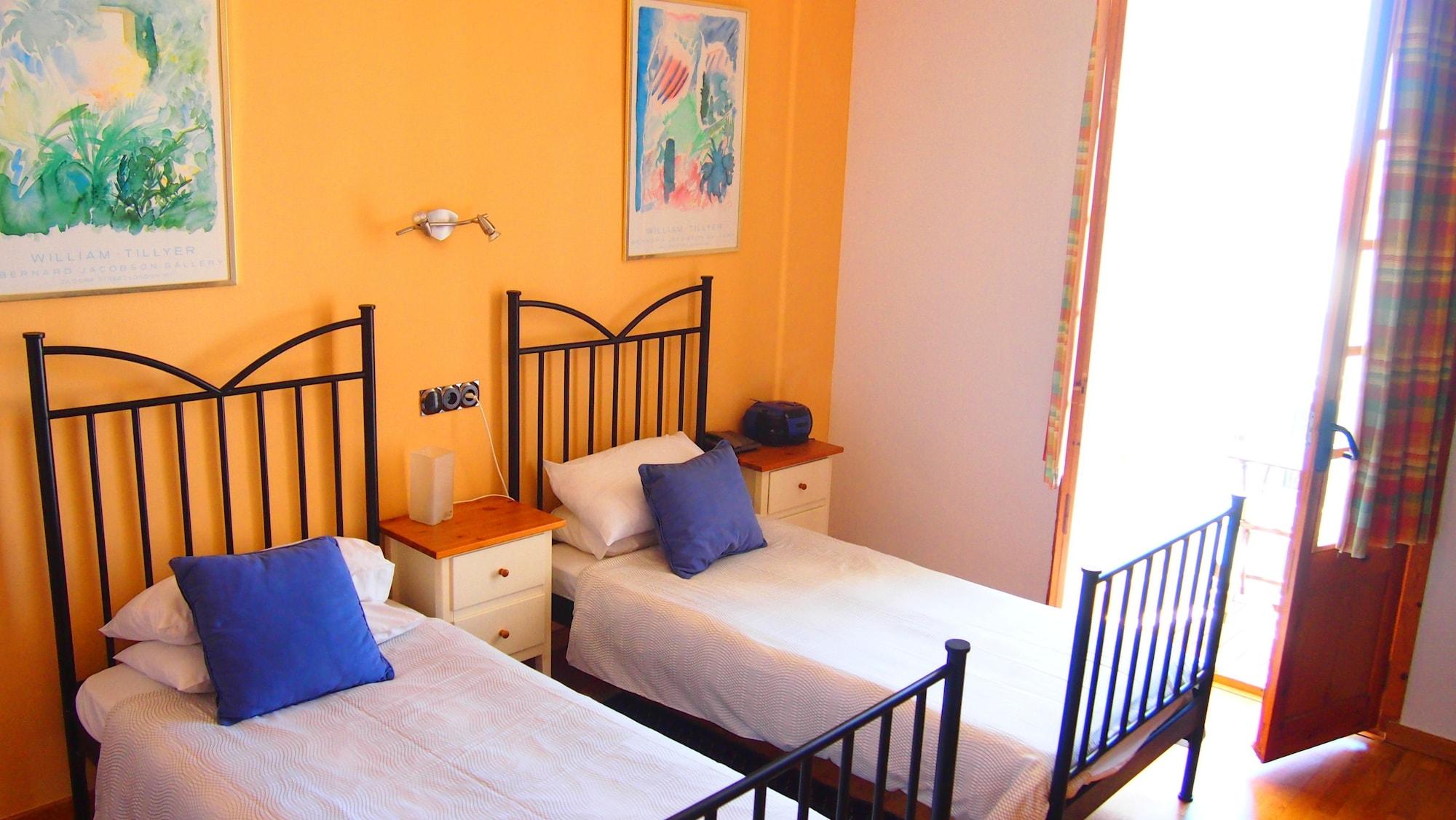 Privat Hotel Liberty Ситжес Екстериор снимка